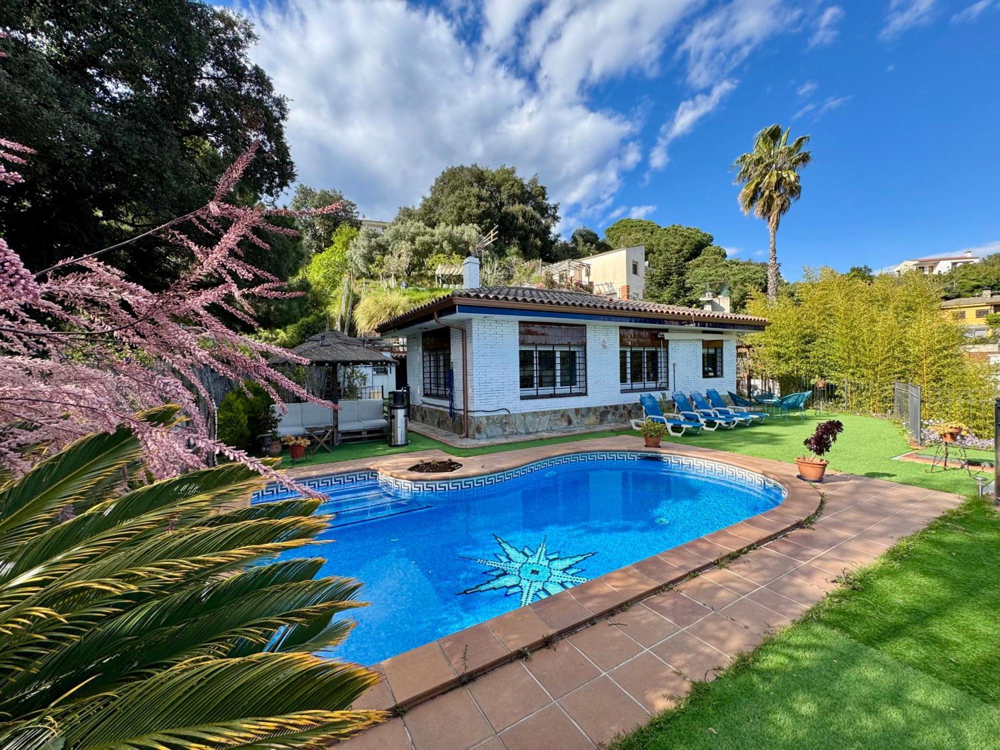 Casa Paraiso Piscina Tranquilidad Sant Cebrià de Vallalta Zewnętrze zdjęcie