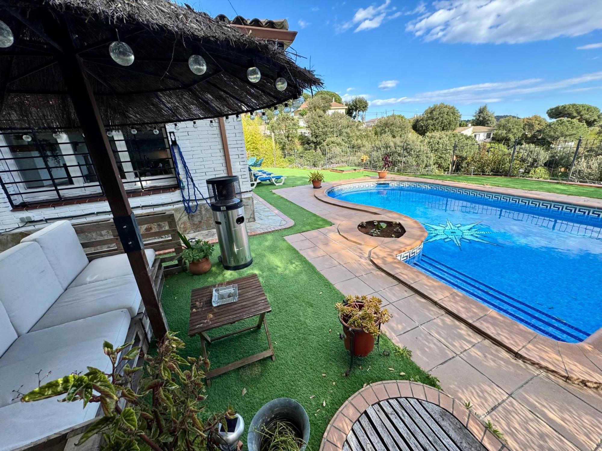 Casa Paraiso Piscina Tranquilidad Sant Cebrià de Vallalta Zewnętrze zdjęcie